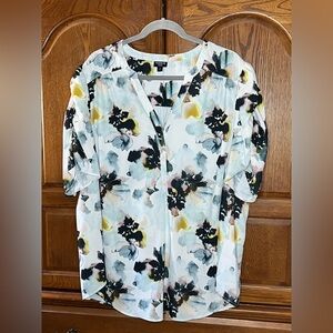Torrid Harper Blouse – Watercolor Floral Print – Size 2 (18-20)